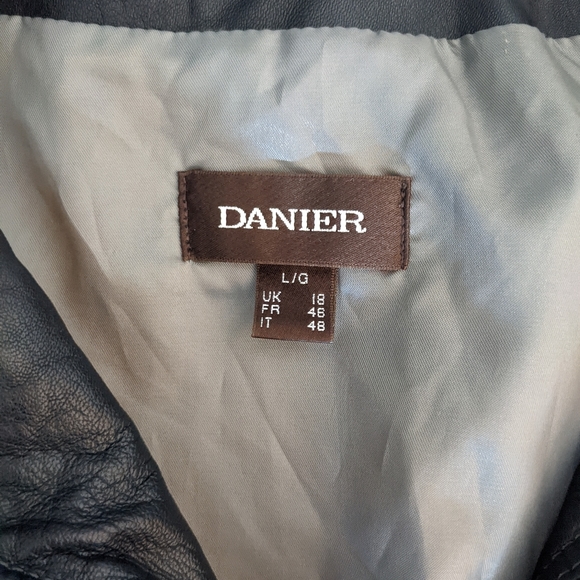 Danier Leather Jacket - Picture 3 of 3